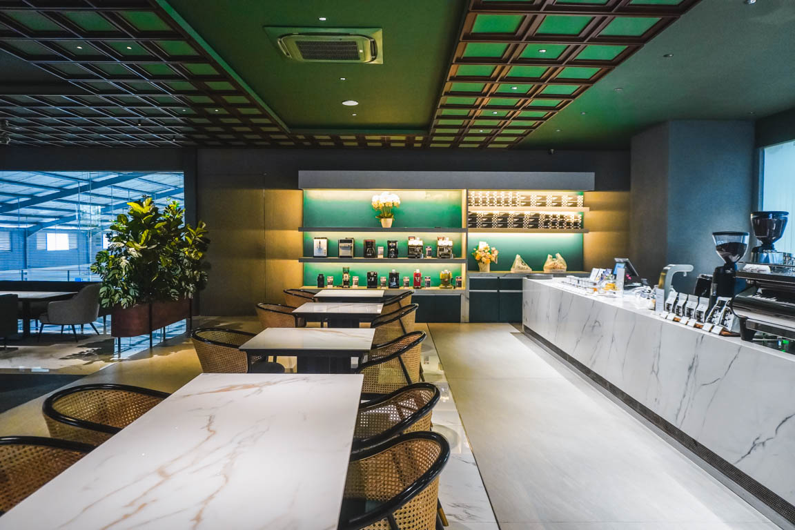 Best 10 Cafes in Bandung | What's New Indonesia